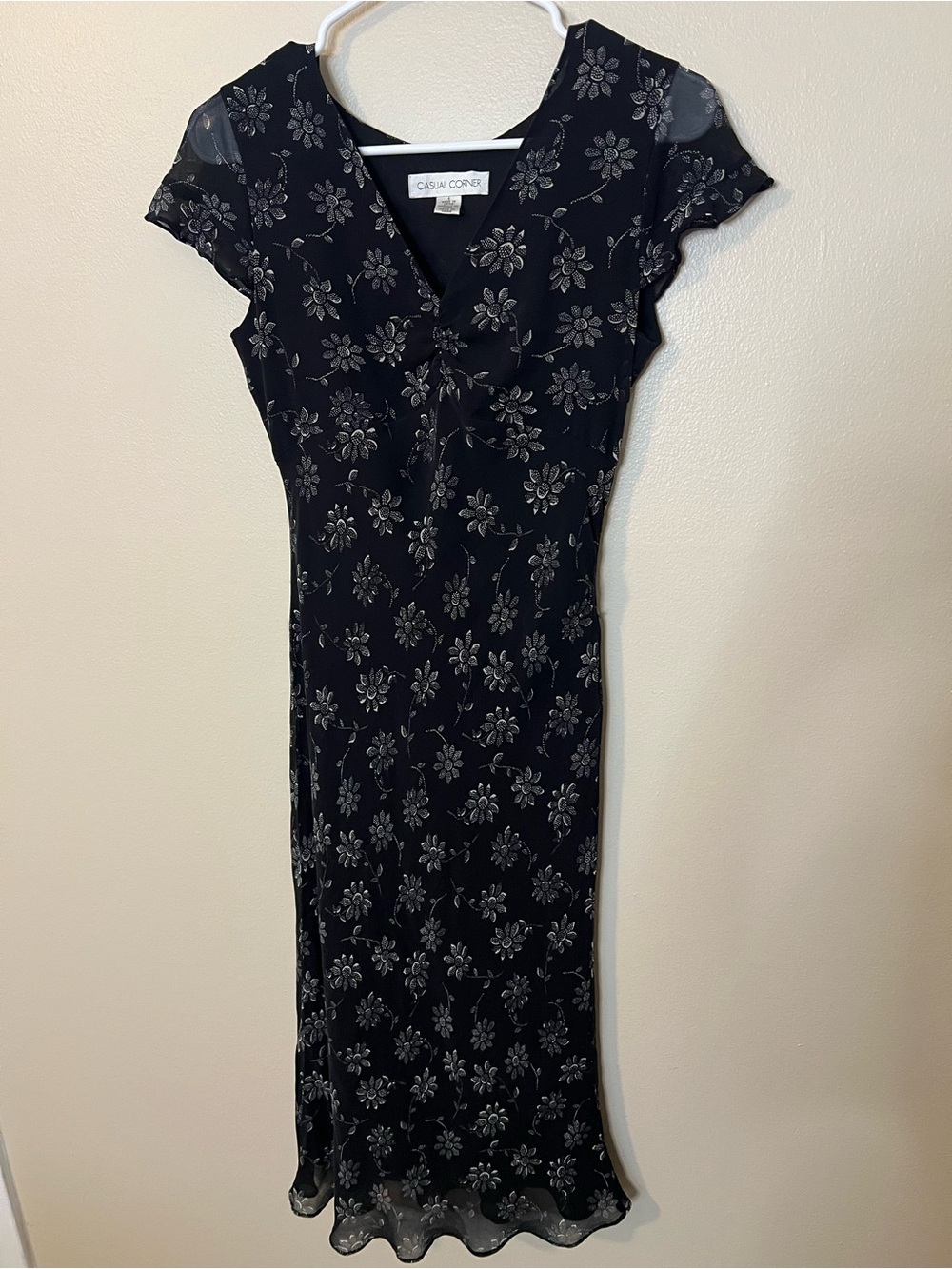 Casual Corner Black Floral Maxi Dress with Silver-Gray Flower Print